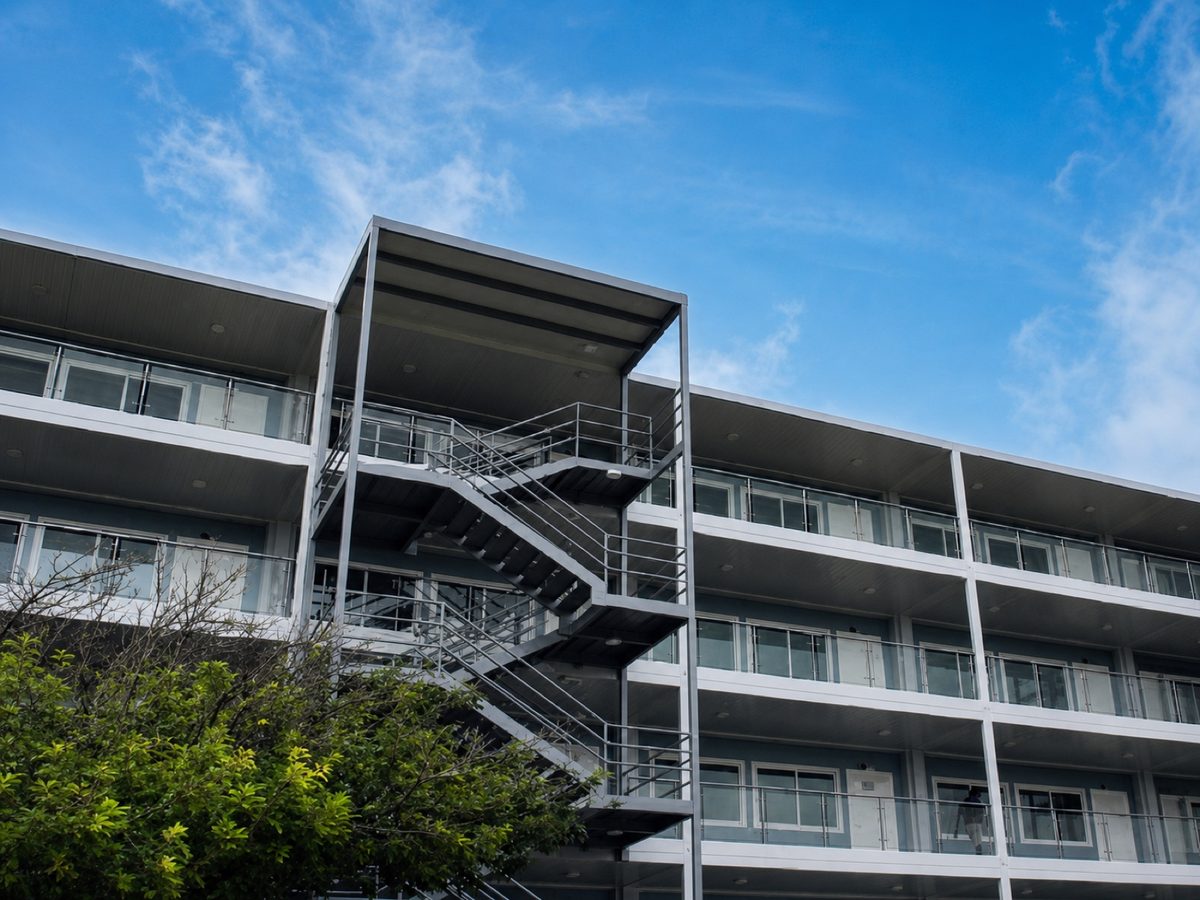 Corporación Universitaria de la Costa — 2.900 m² construidos en 3 meses en Barranquilla
